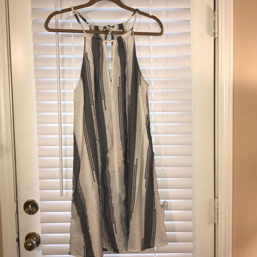 Lou & Grey sun dress